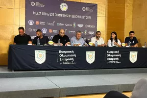 Η δημοσιογραφική διάσκεψη για το MEVZA Beach Volleyball U18/U20 Championship 2026 (φώτος)