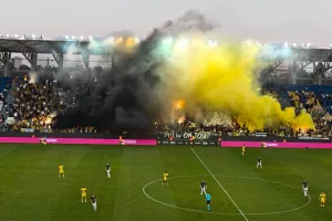 (Βίντεο kerkida) Pyro show και "καυτή" ατμόσφαιρα! 