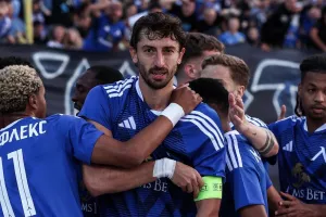 (Ενδιαφέρει Ομόνοια) Προβάδισμα για Levski Sofia
