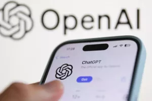 «Μπλακ άουτ» στο ChatGPT: Αναφορές για πολλά προβλήματα στην πλατφόρμα της OpenAI
