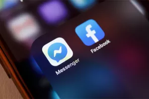Έπεσε το Facebook, εκατοντάδες αναφορές για προβλήματα