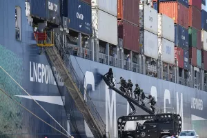(Φώτος) Άσκηση με σενάριο τρομοκρατικής επίθεσης στο λιμάνι