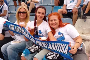 (Βίντεο/Φώτος Kerkida) ΜΕΣΑ... στην εξέδρα του Απόλλωνα!