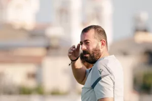 Στην τελική ευθεία (φώτος) 