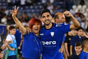 Οριστικό DEAL/Danny Henriques