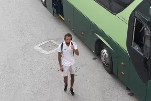 (Φώτος kerkida) Η άφιξη της Ομόνοιας 