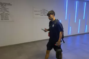 (ΝΕΟ) Πιθανή αποχώρηση από τον Απόλλωνα