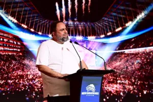 Μαρινάκης: "Η ιστορία επαναλαμβάνεται, να κατακτήσουμε πρωτάθλημα και Europa League"