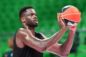 Φαλ: "Ήρθα για να πάρω τη EuroLeague" (Tι είπε για το διαβατήριο)