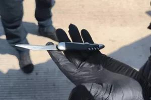 Συλλήψεις Βούλγαρων και κατάσχεση μαχαιριών στα διόδια πριν το ΑΕΚ - Λέφσκι