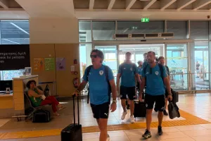 (Bίντεο-Φώτος kerkida) Στο αεροδρόμιο η Πάφος FC
