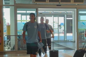 (Bίντεο-Φώτος kerkida) Στο αεροδρόμιο η Πάφος FC