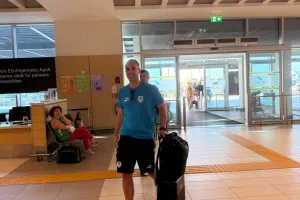 (Bίντεο-Φώτος kerkida) Στο αεροδρόμιο η Πάφος FC