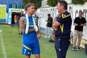 (Βίντεο/Φώτος Kerkida) H ανοικτή προπόνηση του ΑΠΟΕΛ