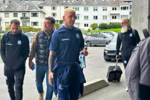 (ΒΙΝΤΕΟ-ΦΩΤΟΣ kerkida) Στο γήπεδο η αποστολή του Απόλλωνα