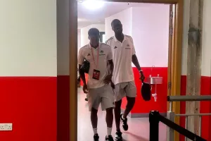 Ουζόχο/ Πάντα στην επικαιρότητα, πάντα με χαμόγελο!