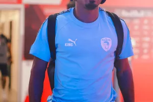 (Φώτος) Η άφιξη της Πάφος FC