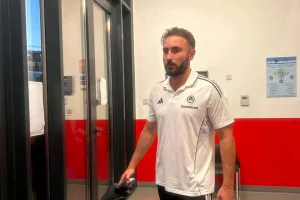 Την...άλλαξε