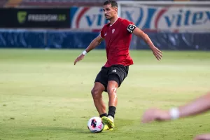 (Φώτος) Νέα Σαλαμίνα-Ο29Μ: Φιλική... ισοπαλία