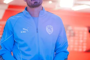 (Φώτος) Η άφιξη της Πάφος FC