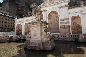 ΠΡΩΤΕΣ εικόνες από το Salzburg