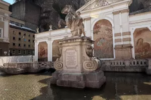 ΠΡΩΤΕΣ εικόνες από το Salzburg