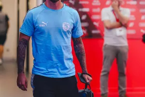 (Φώτος) Η άφιξη της Πάφος FC