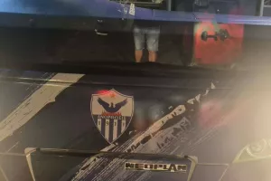 ΦΩΤΟΣ/Μέσα στο λεωφορείο της Ανόρθωσης!