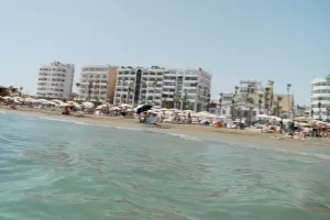 (Φώτος) Ρεπορτάζ επί... θαλάσσης πριν τον Απόλλωνα!