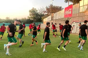 Άρχισε τη δουλειά