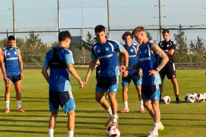 (ΒΙΝΤΕΟ/ΦΩΤΟΣ kerkida) Η προπόνηση του Απόλλωνα