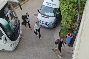 Φώτος kerkida από την άφιξη της Σεντ Τρούιντεν