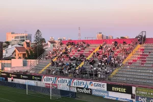 (LIVE/ημίχρονο) Νέα Σαλαμίνα 1-0 Απόλλων (Φώτος Kerkida)