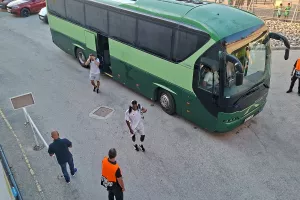(ΒΙΝΤΕΟ/ΦΩΤΟΣ Kerkida) Άφιξη αποστολής Ομόνοιας