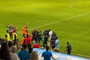 (ΦΩΤΟΣ kerkida) Προκλητικοί πανηγυρισμοί και… ένταση!