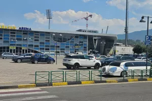 Είμαστε ΕΔΩ!