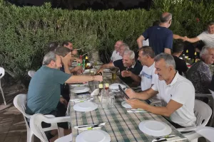 (ΦΩΤΟΣ Kerkida) Δείπνο...ΑΕΚ!