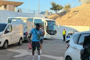 (ΦΩΤΟΣ kerkida) Η άφιξη της Πάφου 