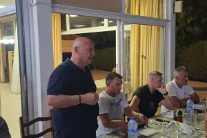 (ΦΩΤΟΣ Kerkida) Δείπνο...ΑΕΚ!