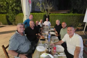 (ΦΩΤΟΣ Kerkida) Δείπνο...ΑΕΚ!