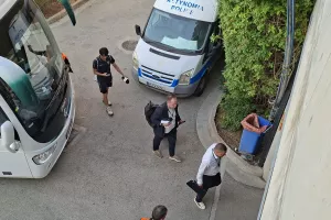 Φώτος kerkida από την άφιξη της Σεντ Τρούιντεν
