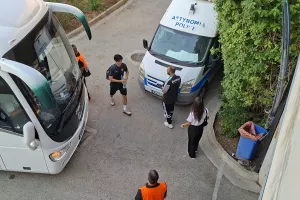 Φώτος kerkida από την άφιξη της Σεντ Τρούιντεν