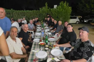 (ΦΩΤΟΣ Kerkida) Δείπνο...ΑΕΚ!