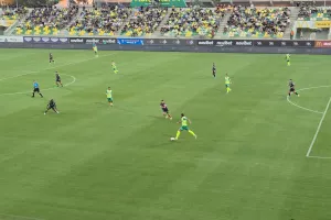 (LIVE) ΑΕΚ 0-0 ΑΠΟΕΛ
