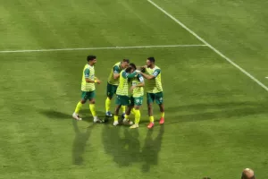 (LIVE) ΑΕΚ 3-0 ΑΠΟΕΛ