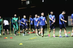 Είναι στην Κύπρο, προπονήθηκαν και μιλούν για... πρόκριση!