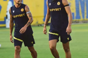 (Φώτος) ΑΕΛ... ενόψει Ανόρθωσης