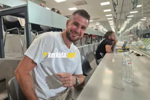 Ρομπέρζ στην Αρένα!