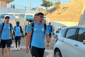 (ΦΩΤΟΣ kerkida) Η άφιξη της Πάφου 