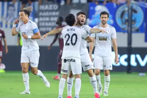 Οι ώρες με Dinamo City